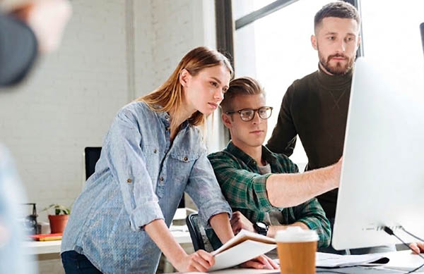Senior React developers working together